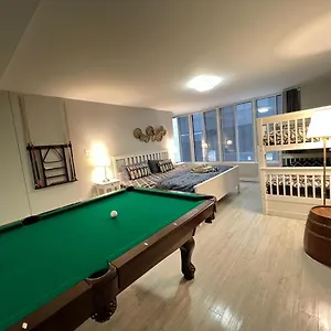  Apartment Big Group In Canada